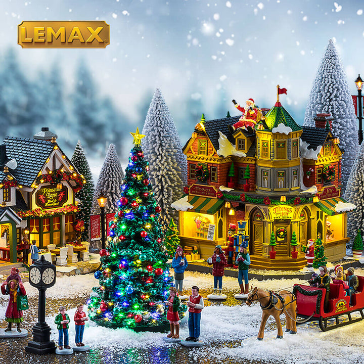 Outdoor Holiday Tree