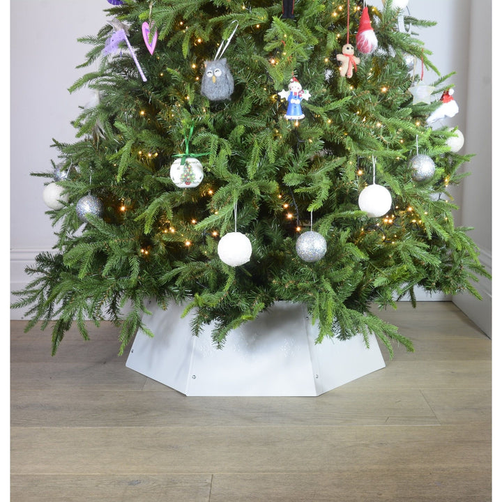 Christmas Tree Collars - Cream White Christmas Tree Collar - Christmas.uk