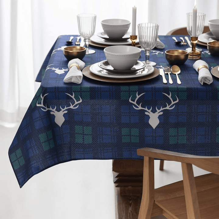 Decorative Christmas Tablecloths - Christmas.uk