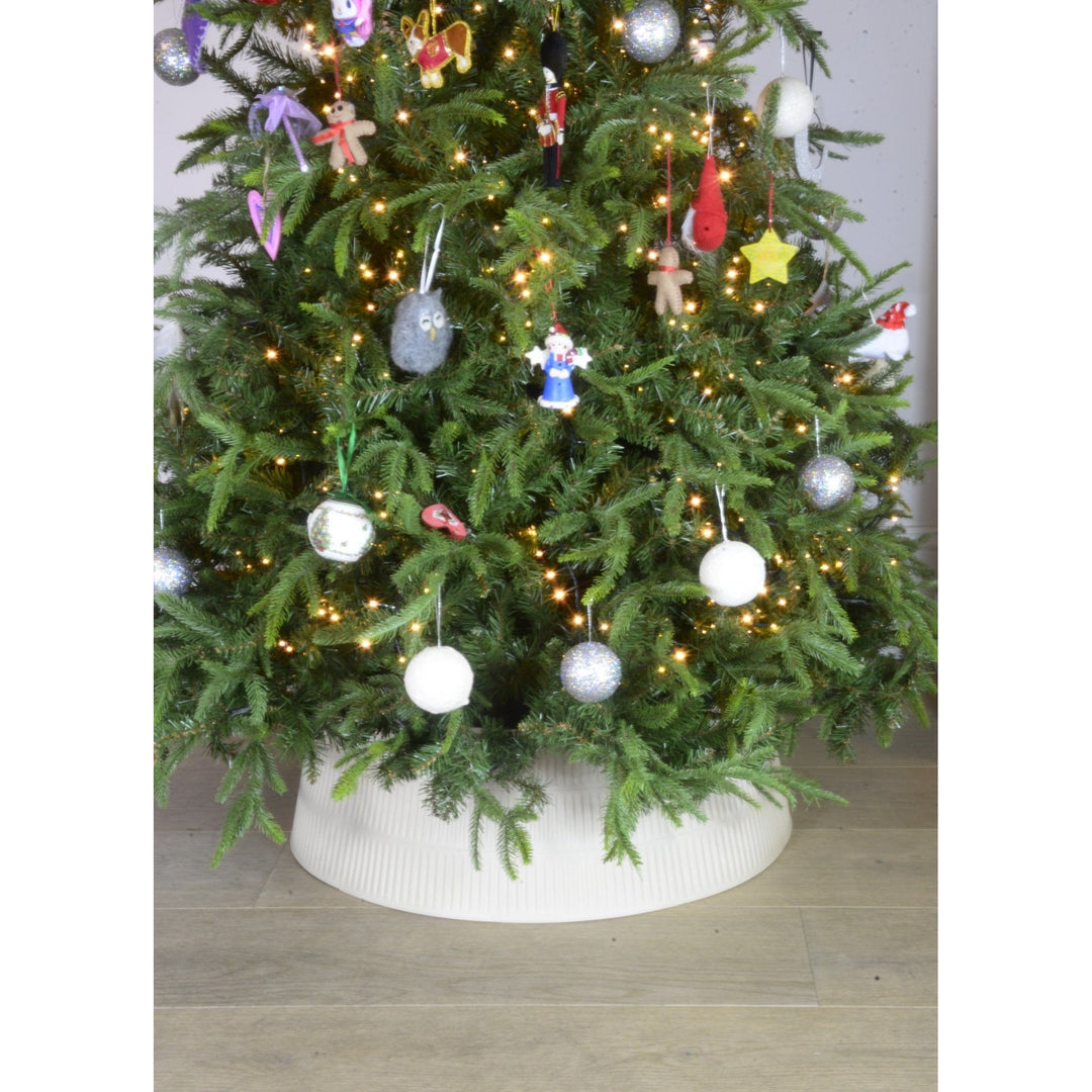 Roma Tree Skirt - Large - Christmas.uk