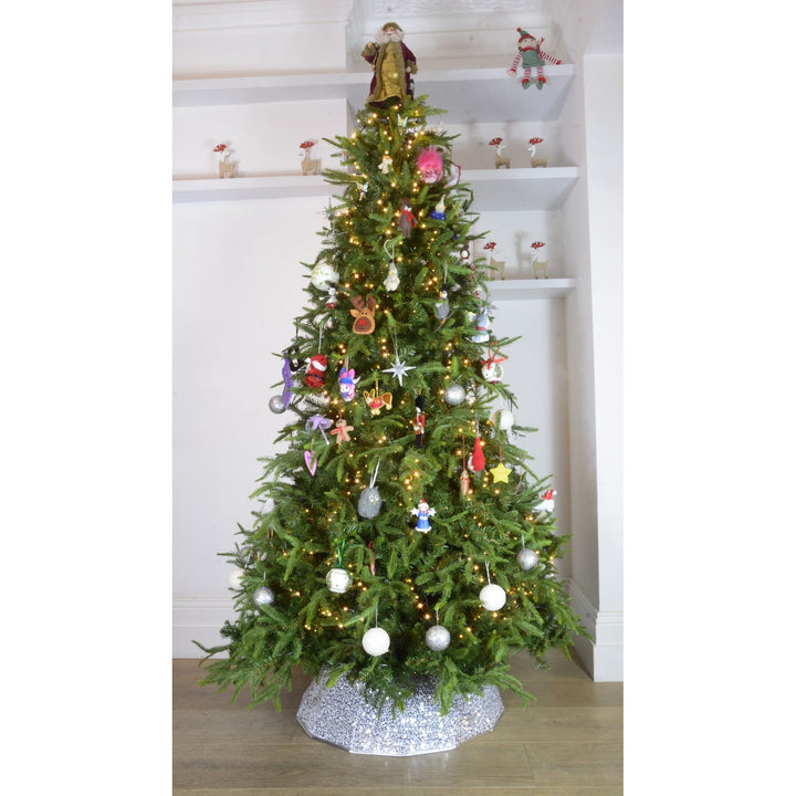 Silver Christmas Tree Skirt : Christmas Tree Collar Silver - Christmas.uk