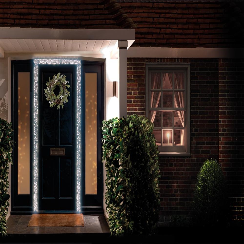 800 LEDs White Garland Door Cluster Lights - 5.5 m - Christmas.uk