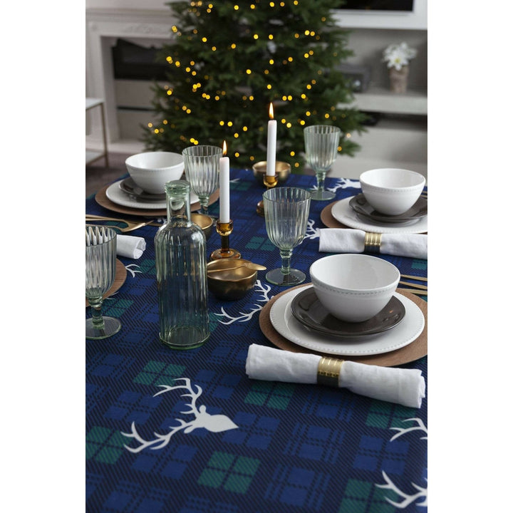 Decorative Christmas Tablecloths - Christmas.uk