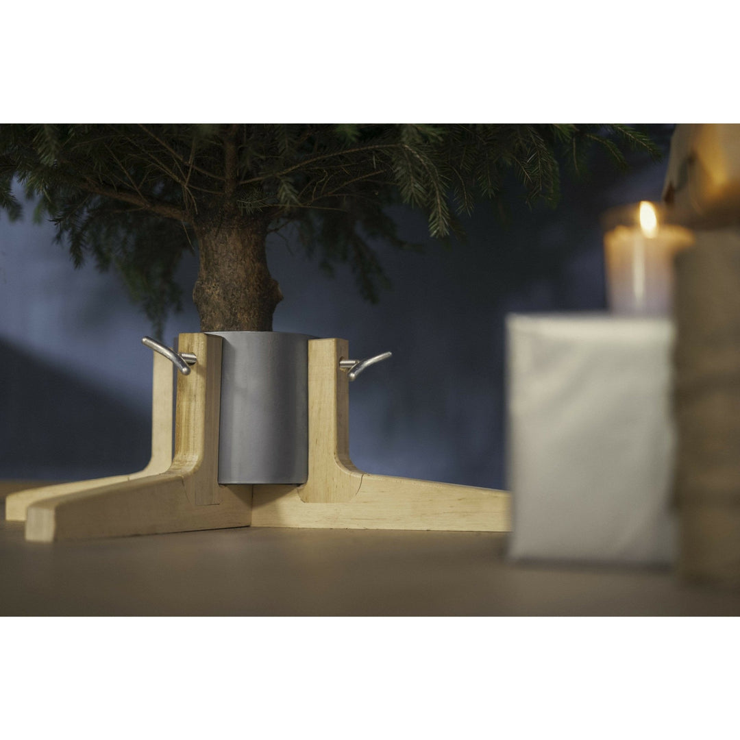 Premium Christmas Tree Wooden Stand - Christmas.uk