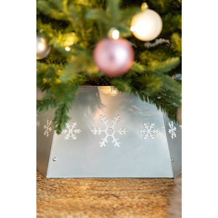 Silver Christmas Tree Collar - Metal Christmas Tree Skirt - Christmas.uk